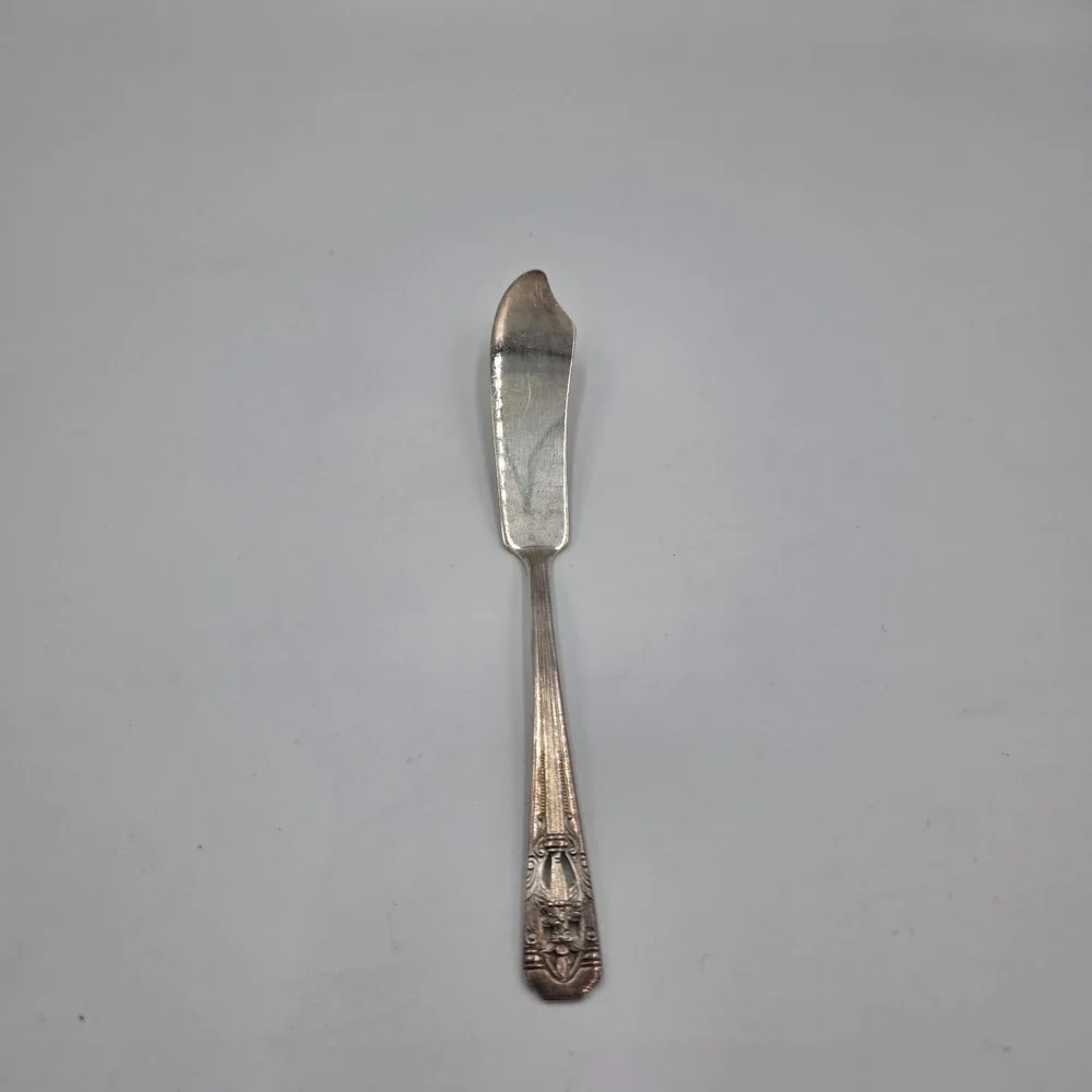 Wallace Classic Harmony House Filigree Silverplate Butter Knife 1937 Silverware‎